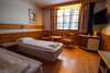 hotel_img
